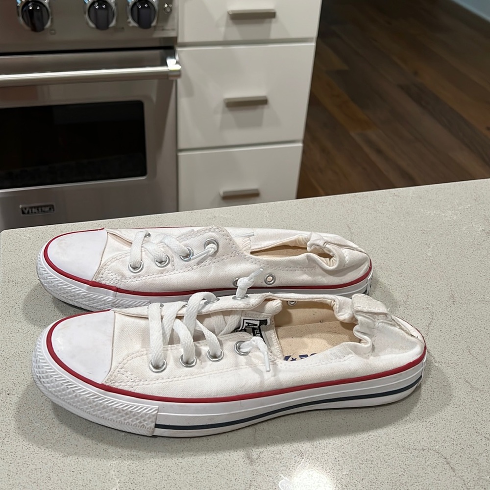 white converse size 8.5 Women’s